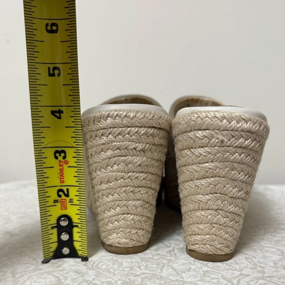 DV By Dolce Vita Dixon Wedge Sandal In White Size 8.5 Beach Resortwear